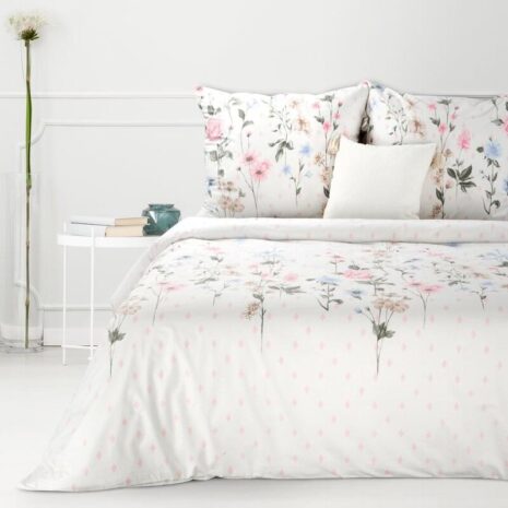 423819_krasne-obliecky-na-dvojlozko-ren-s-kvetmi